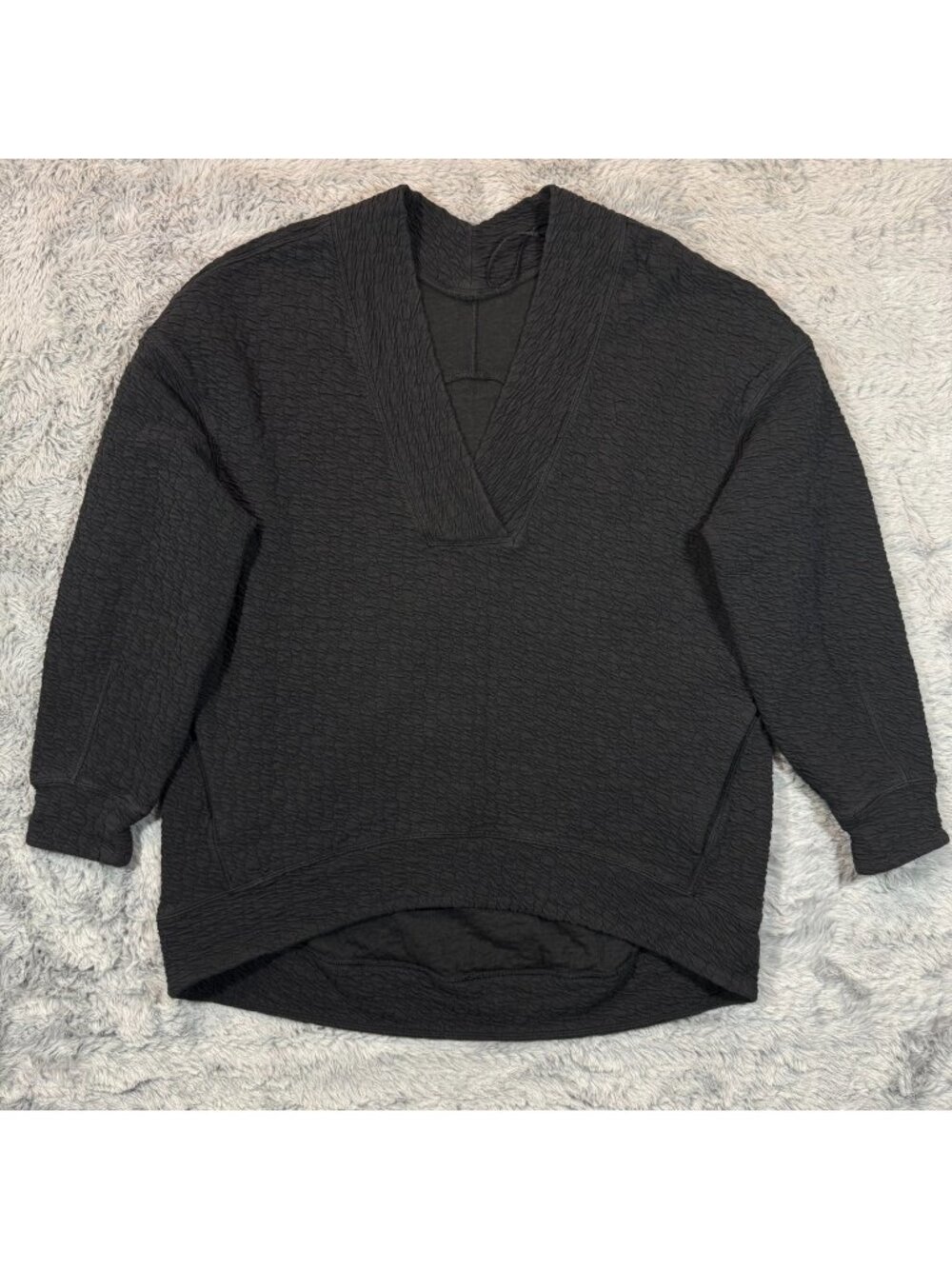 Lululemon Rippled Sweatshirt Women 6 Black Textured Slouchy Hi-Low Hem Oversized